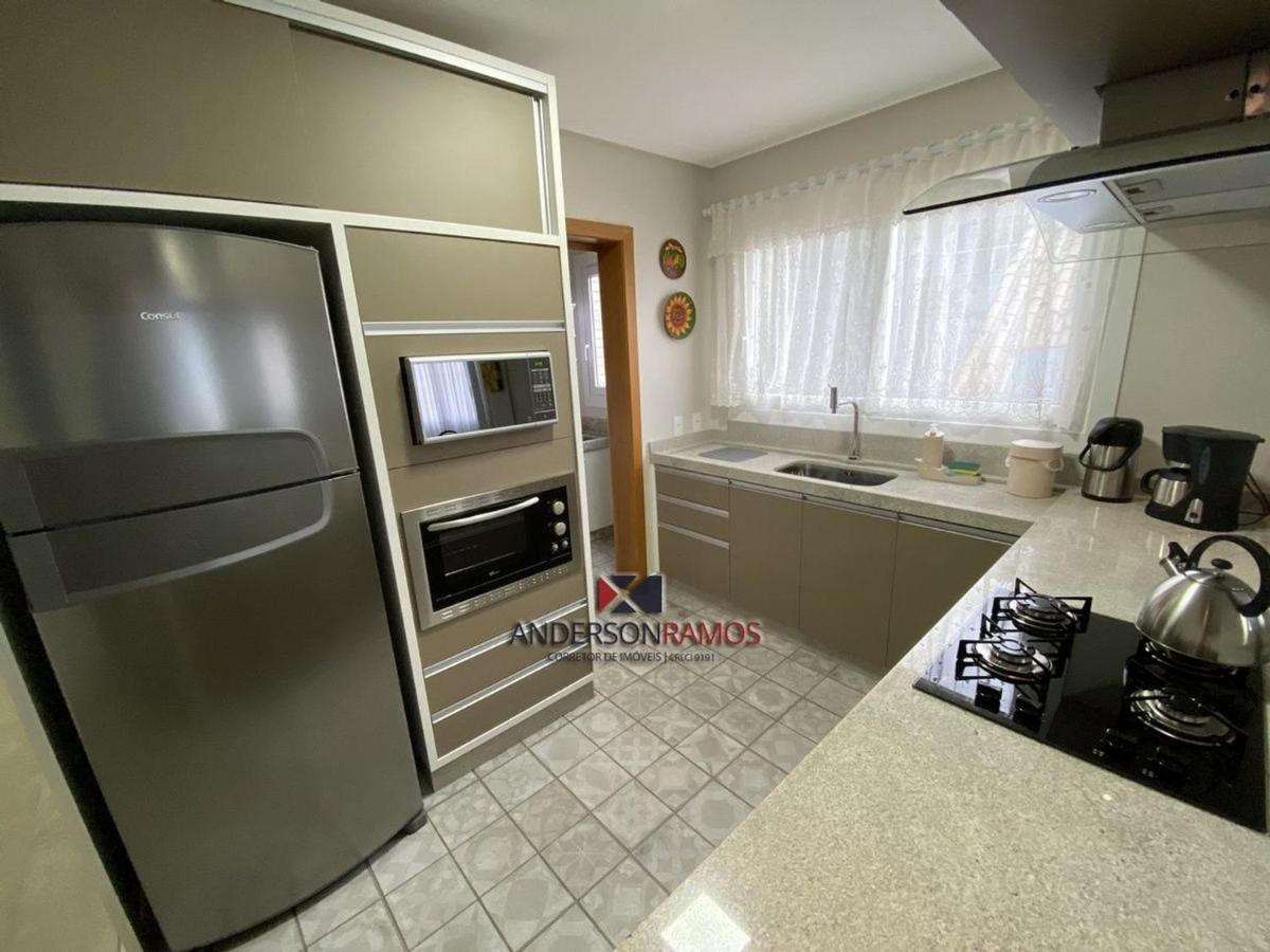 1083 - Apartamento Com Vista Para O Mar Em Bombinhas Exterior photo
